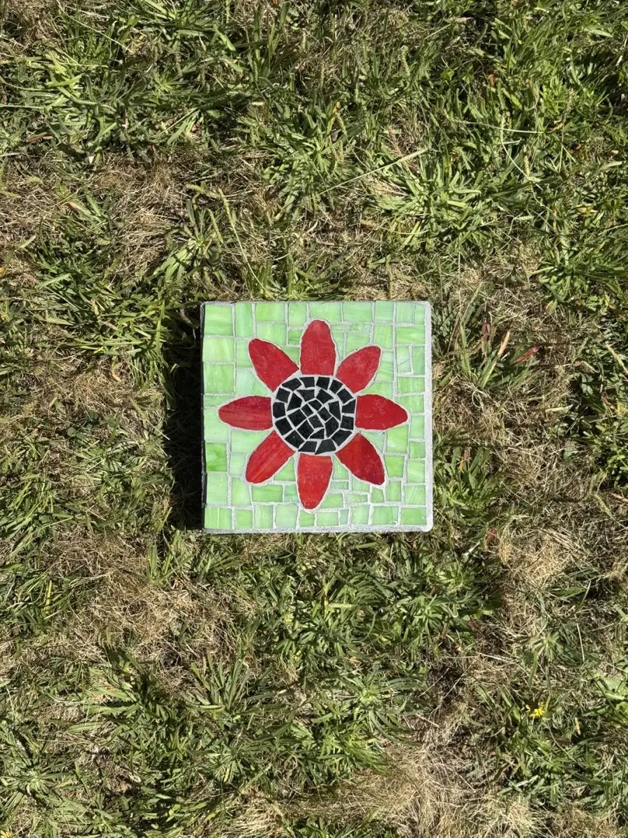 Mosaic Red Flower Paver