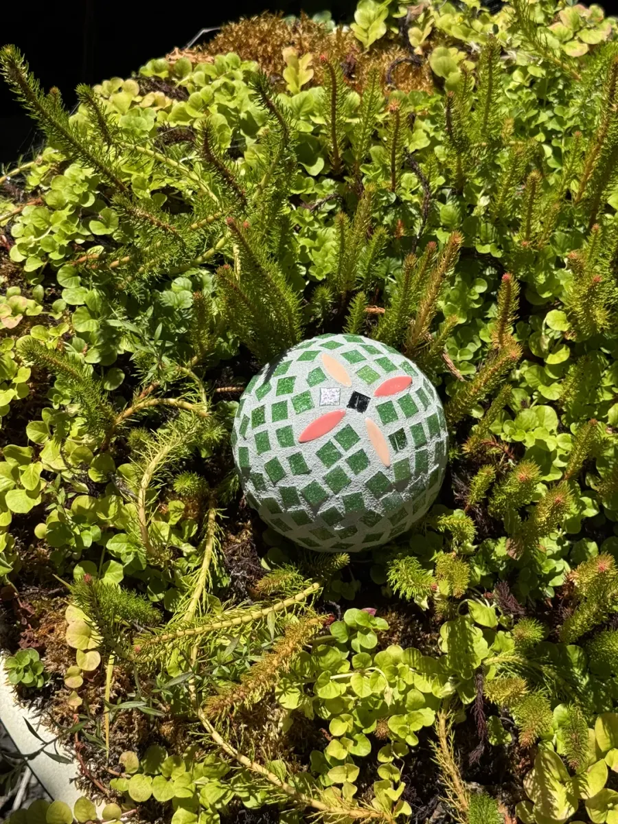 Mosaic Gardenleaf Orb