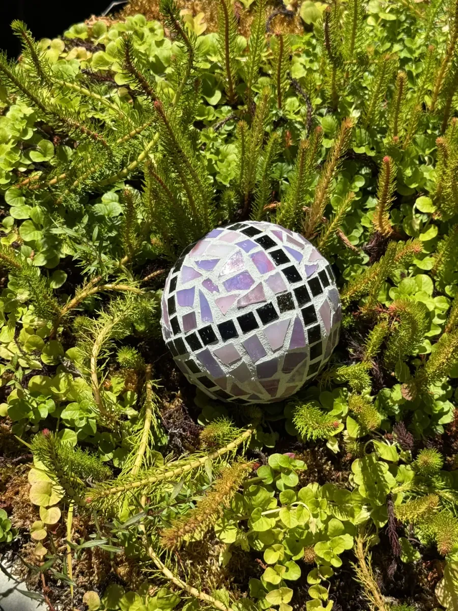 Mosaic Lilac Cross Orb