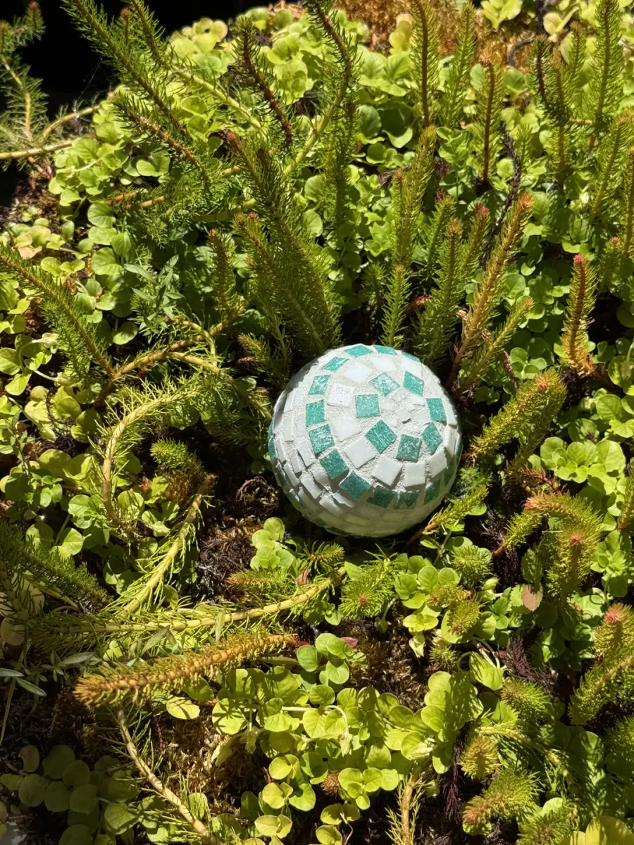 Mosaic Garden Pearl Orb