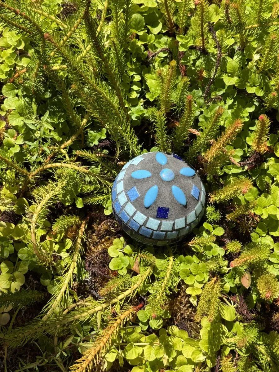 Mosaic Dusk Flower Orb